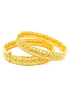 Pair of Openable 22ct Gold Bangles – Handcrafted Filigree with Screw Closure