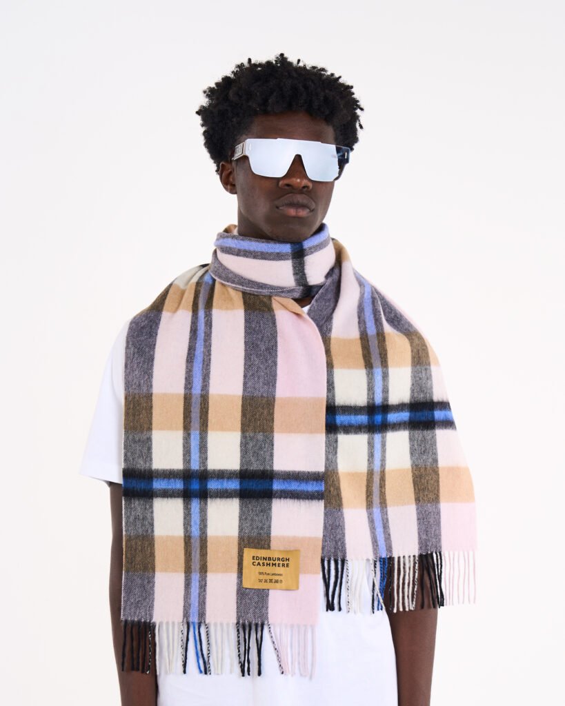 Edinburgh Cashmere DC Scott Cashmere Scarf ivory travel